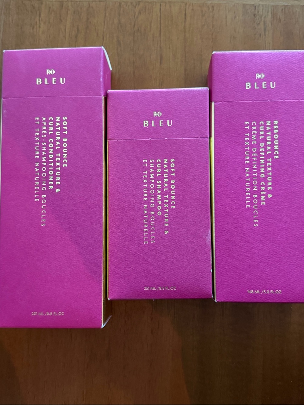 R+Co Bleu Soft Bounce Line